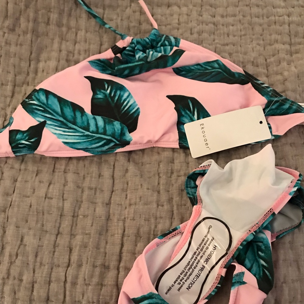 NWT bikini - Picture 3 of 3